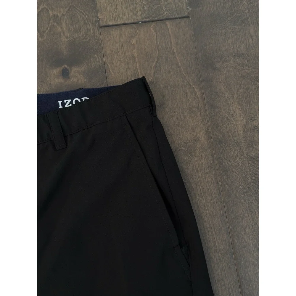 Izod Golf Mens Black Performance Shorts Slash Pockets Size 38W 9” Inseam Stretch